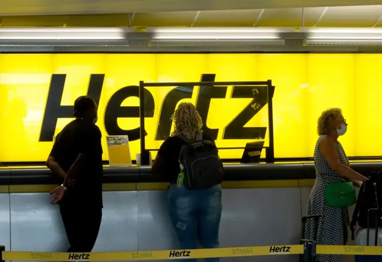 violazione dati hertz